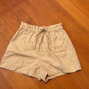 Uniqlo brand new women XS Cotton Linen Relax Shorts in Beige